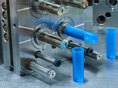 Plastic injection molding process